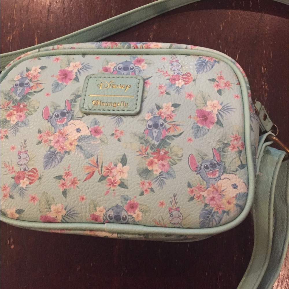 Loungefly Disney Lilo & Stitch Camera Bag (USED)